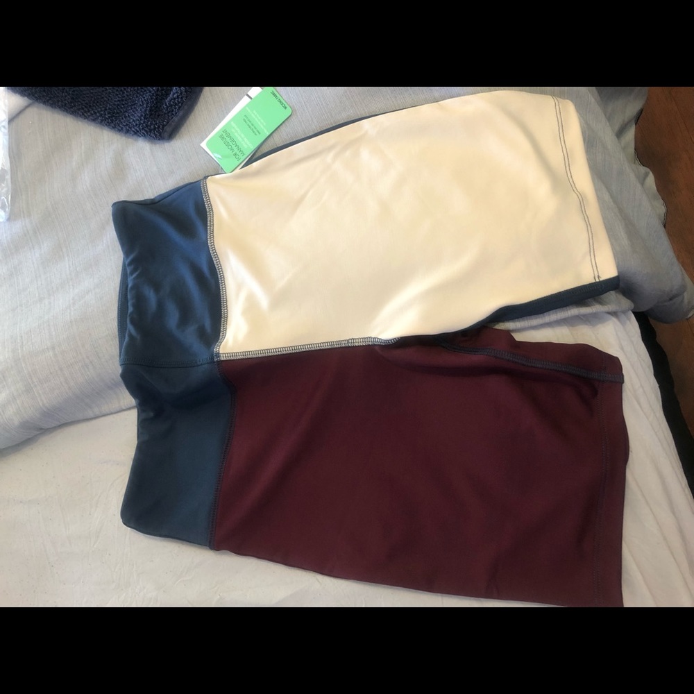 Color block biker shorts active - Picture 3 of 3